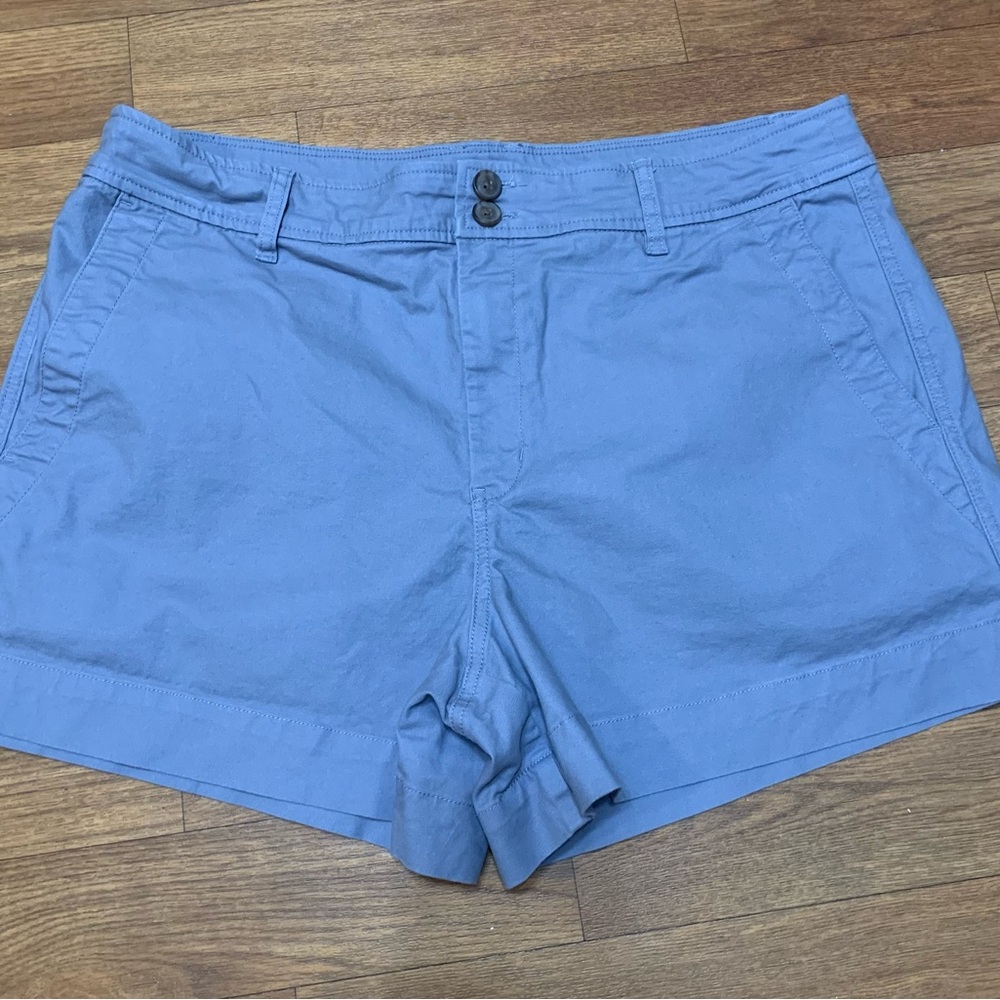Women's Gray a new day Casual Shorts size 16